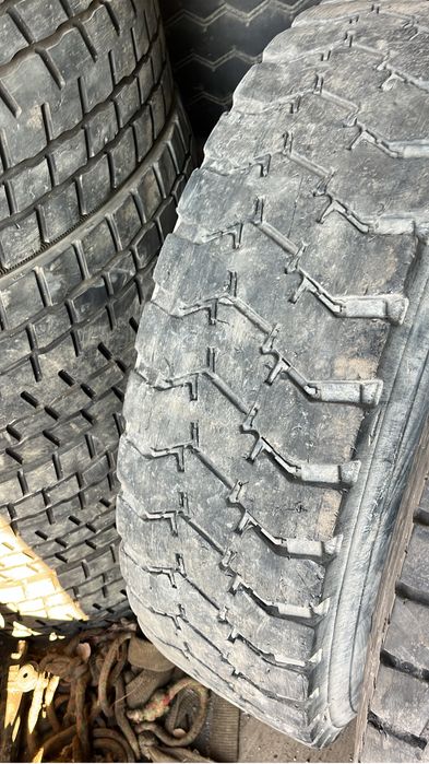 Продам грузовые шины