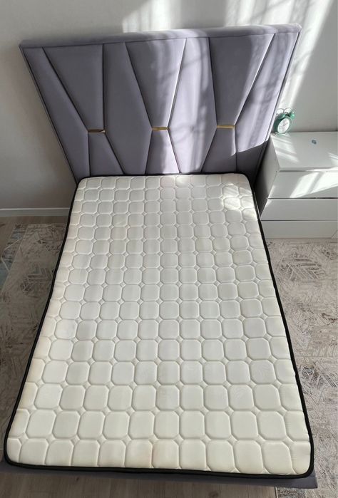 Продам кровать 140*200