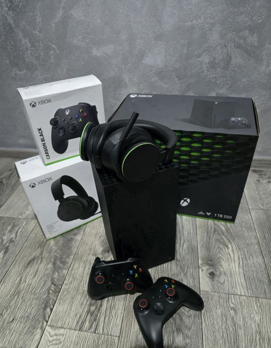 Xbox Series Х 1ТВ черный