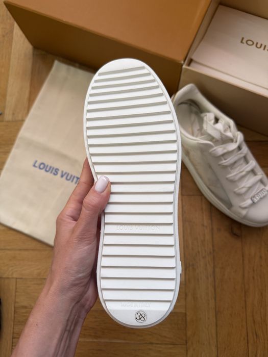 Louis Vuitton бели кецове обувки