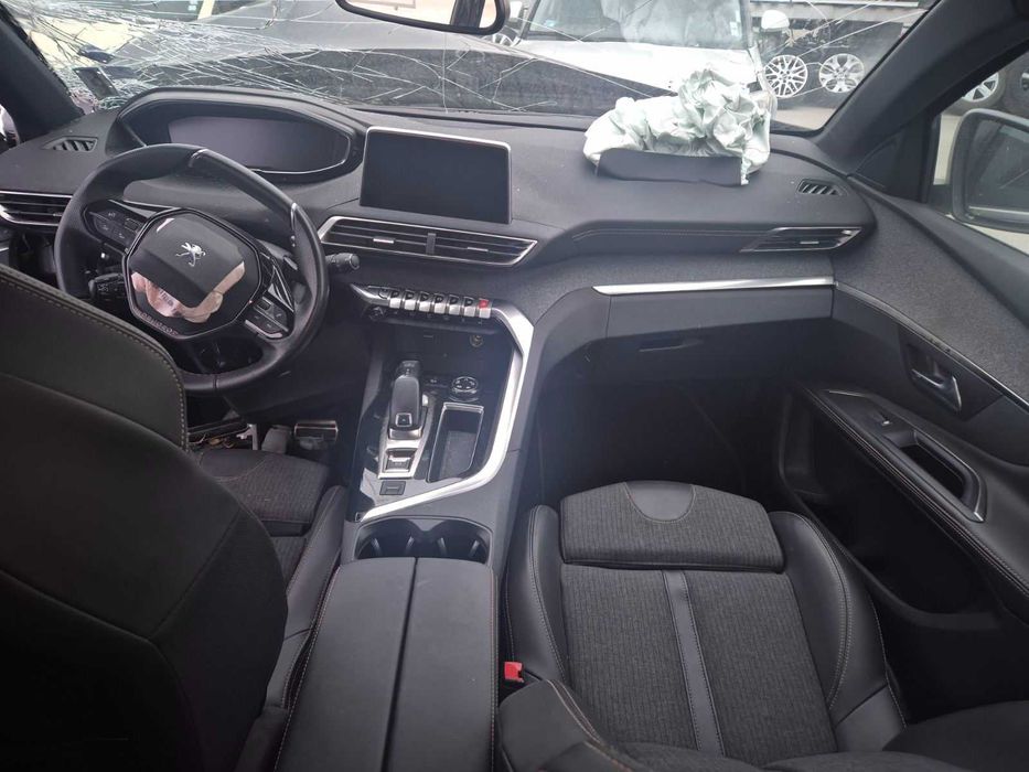 Peugeot 5008 GT LINE