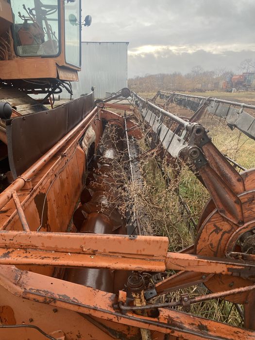 Комбайн Енисей 1200