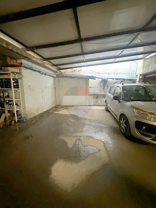 Дава се под наем Гараж / Паркомясто в Варна, Трошево - 14 кв.м за 100 € - Снимка #1