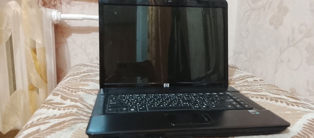 Продам ноутбук бу