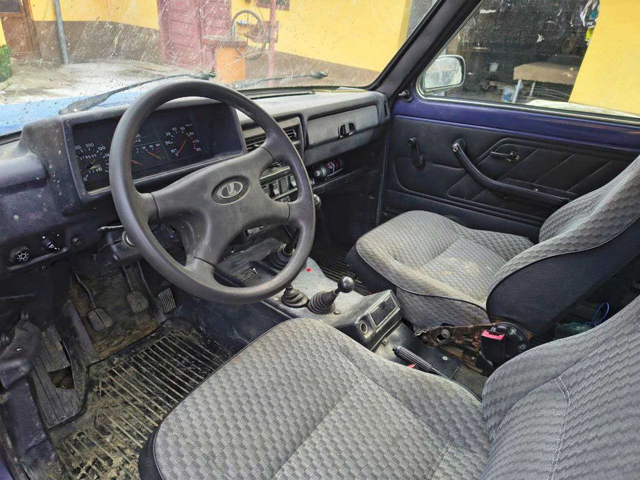 Lada Niva 4x4 din 2006