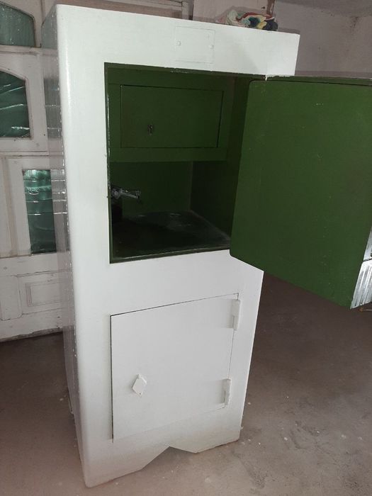 Писочный сейф двух этажный