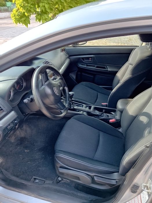 Vând Subaru xv 2014