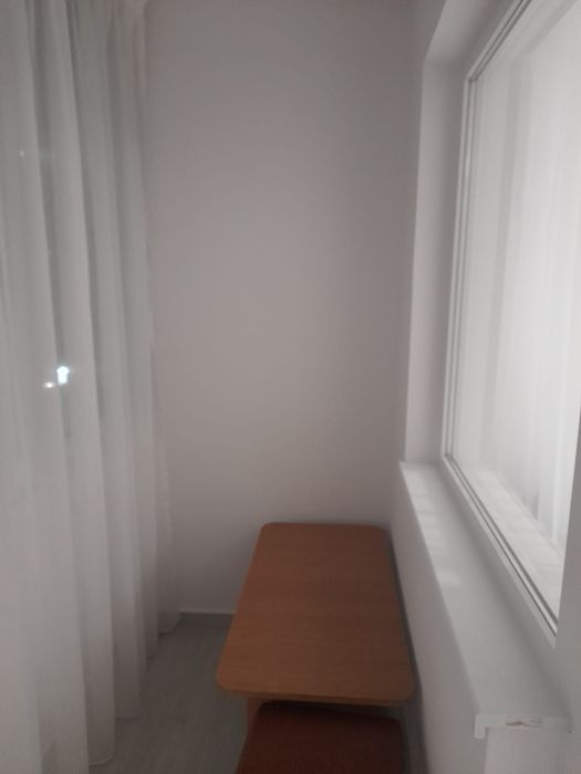 Inchiriez apartment renovat 2 camere in zona Vlaicu