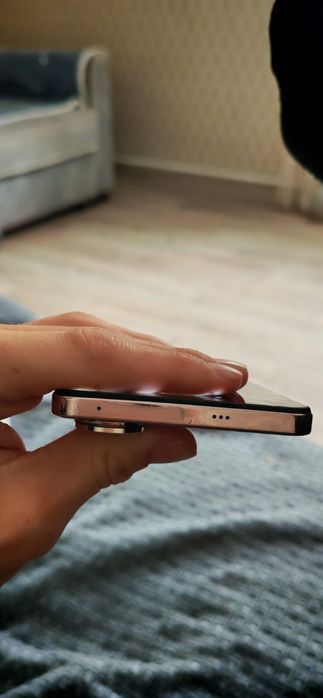 Продам vivo v50 lite 16/128