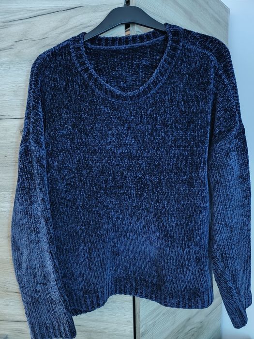 Pulovere dama mărime L