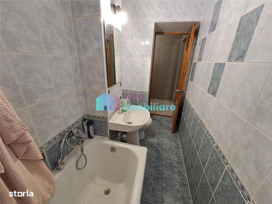 Apartament cu 3 camere semimobilat etaj 3 George Enescu