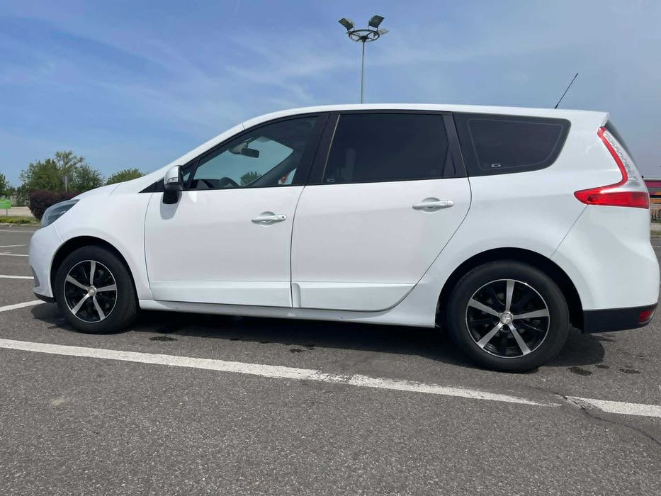 Renault Grand Scenic