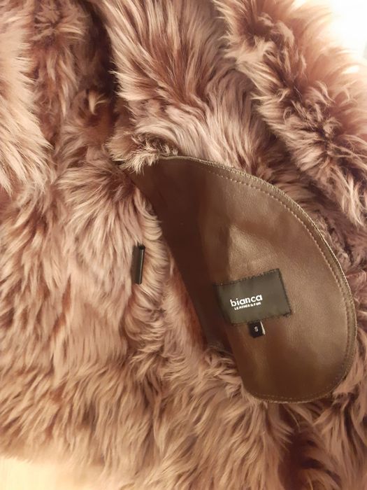 Ново патенце L размер, естествена кожа, естествен косъм.