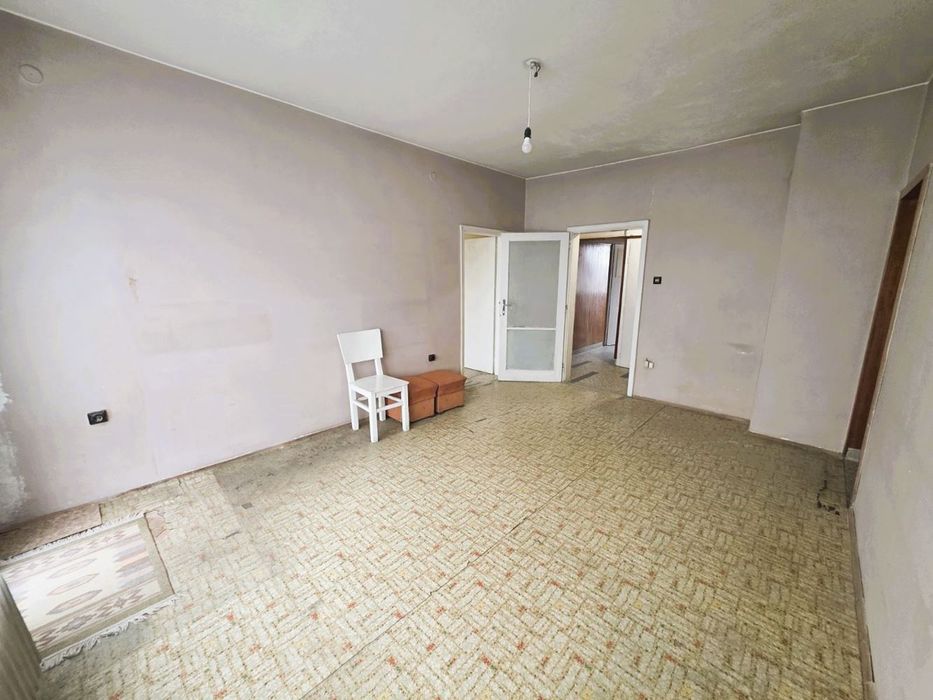 Продава се Тристаен апартамент в София, Гоце Делчев - 75 кв.м за 2734 €/кв.м - Снимка #5