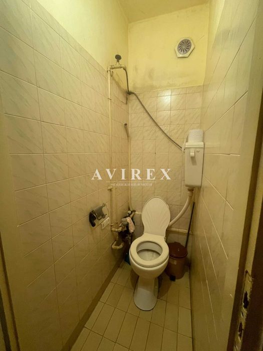 Продава се Двустаен апартамент в Пловдив, Изгрев - 63 кв.м за 874 €/кв.м - Снимка #6