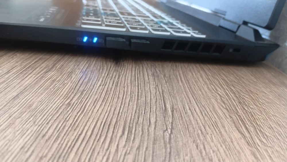 Predator Helios NEO 16 RTX 4050