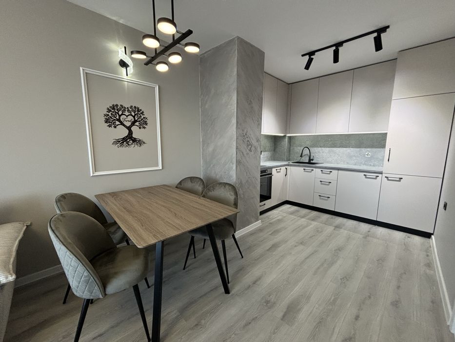 Продава се Двустаен апартамент в Пловдив, Тракия - 67 кв.м за 1119 €/кв.м - Снимка #1