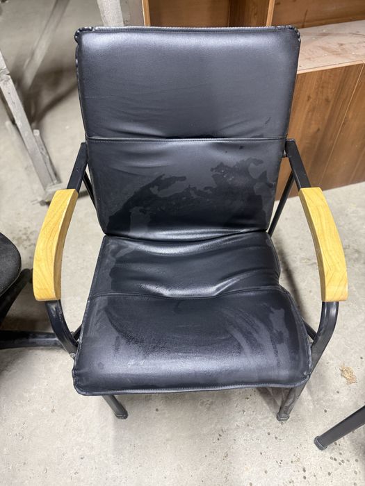 Продам стулья Zeta