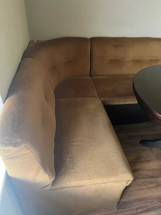 Ъглов диван за кухня