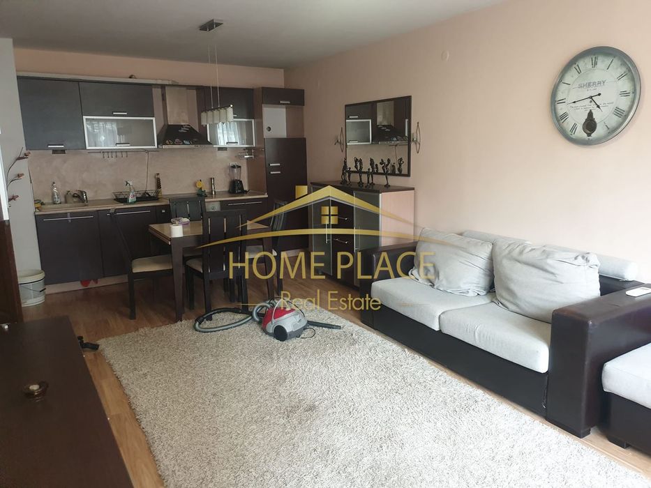 Дава се под наем Двустаен апартамент в Варна, Левски - 70 кв.м за 598.23 € - Снимка #1