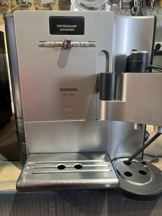 Кафе машина Siemens EQ 7 PLUS