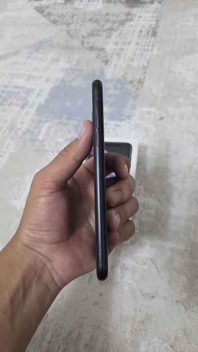 iPhone XR Идеал Без ремонта