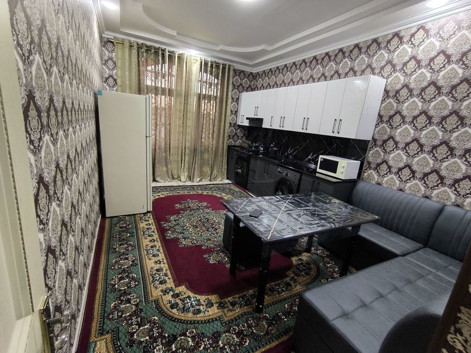 Квартира узок муддатга ижарага берилади