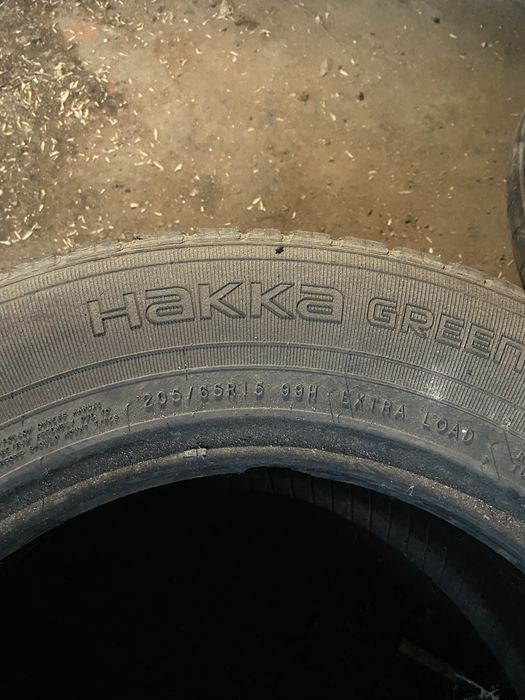 продам покрышки на 15й размер