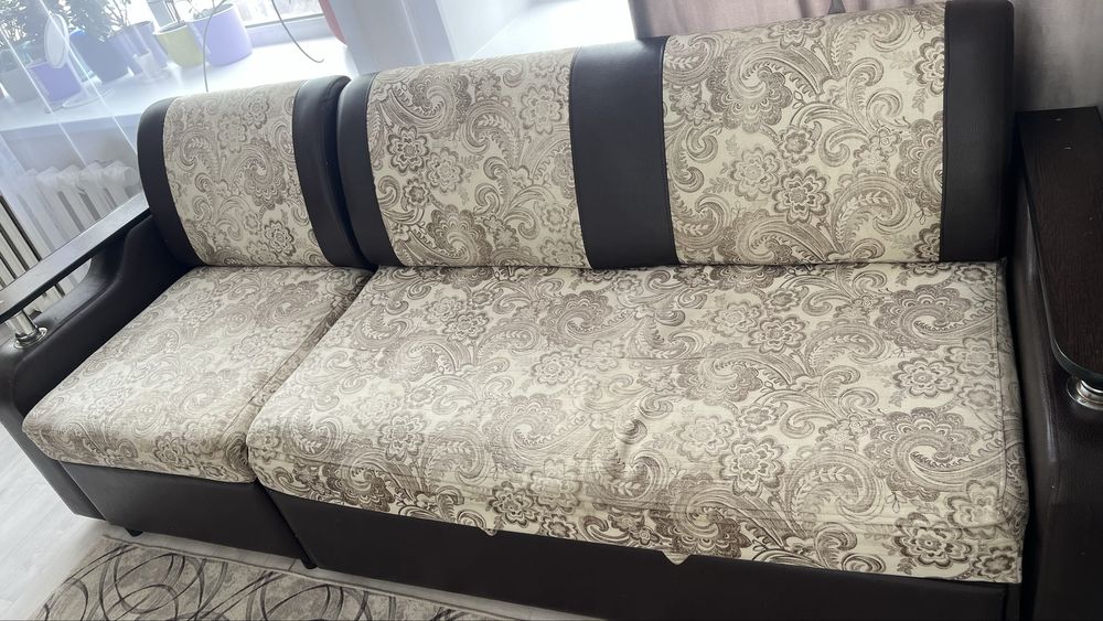 продам диван 18000окончательная цена