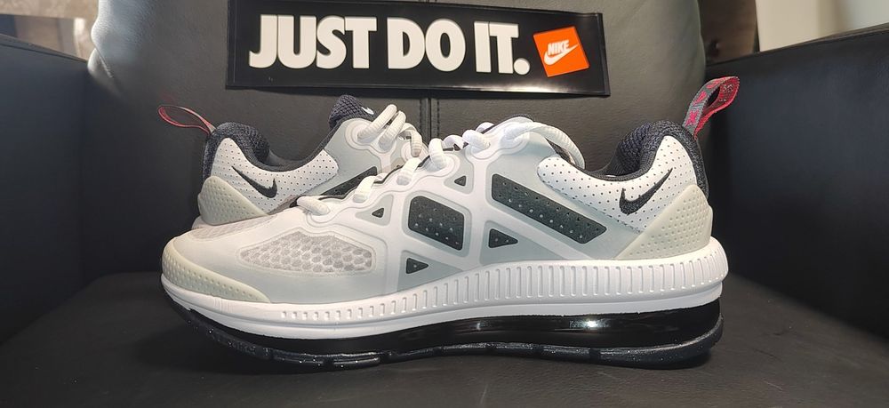 Nike Air Max Genome, номер 37,5