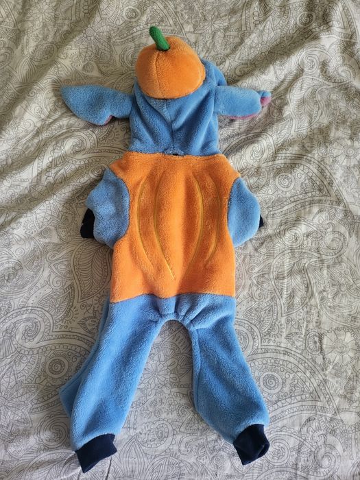 Haina pentru cățel model Stitch