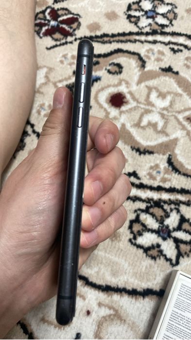 Продается айфон 11