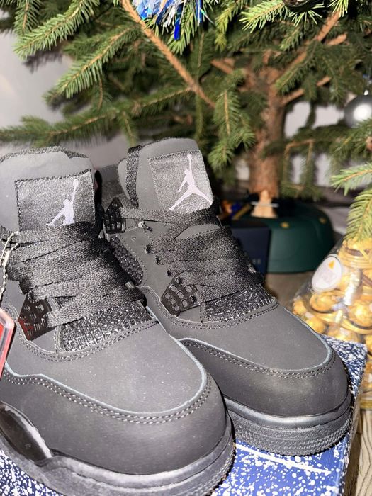 Jordan 4 retro black marima 42