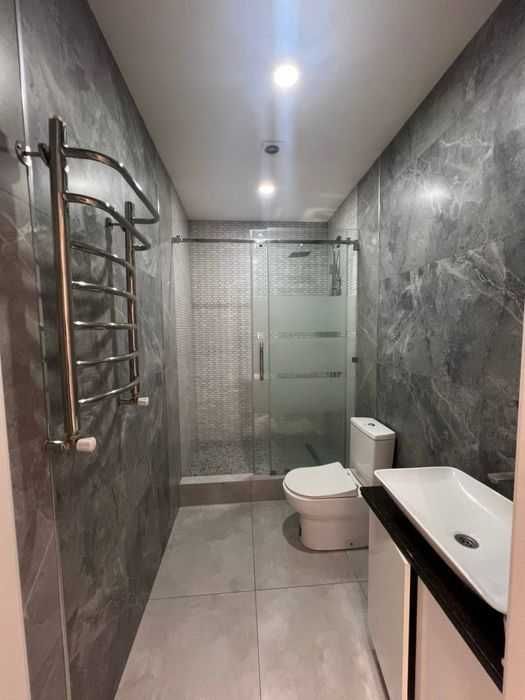 Ц-13 (ЛАБЗАК) 3х комнатная с обстановкой!