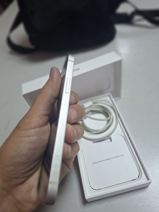 Iphone 12 128 , продам или обменяю