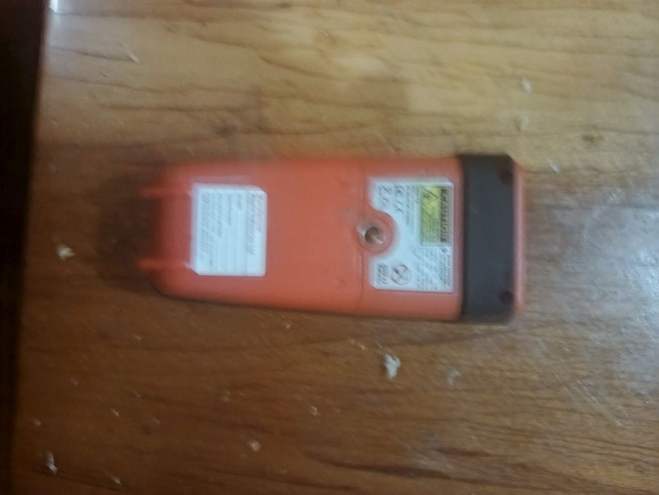 Lazerniy metr aniqligi 2mm 80 metrgacha olchedi rossiyadan kelgan