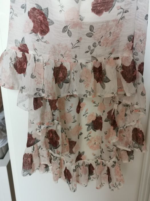 Rochie inflorata, fara bretele