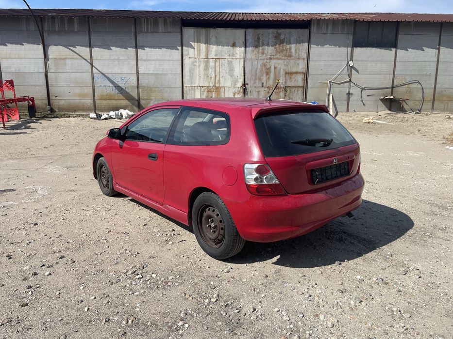 Honda Civic VII 1.4 2004 г на части
