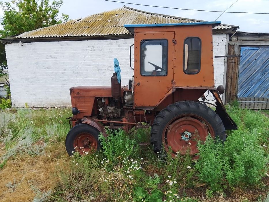 Продам трактор Т 25.