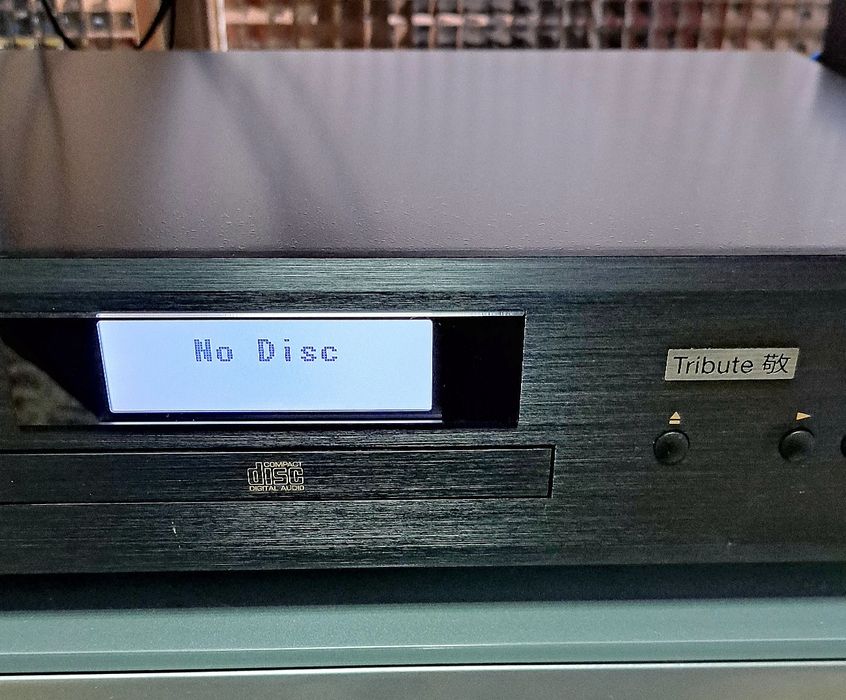 ROTEL CD 11 Tribute player