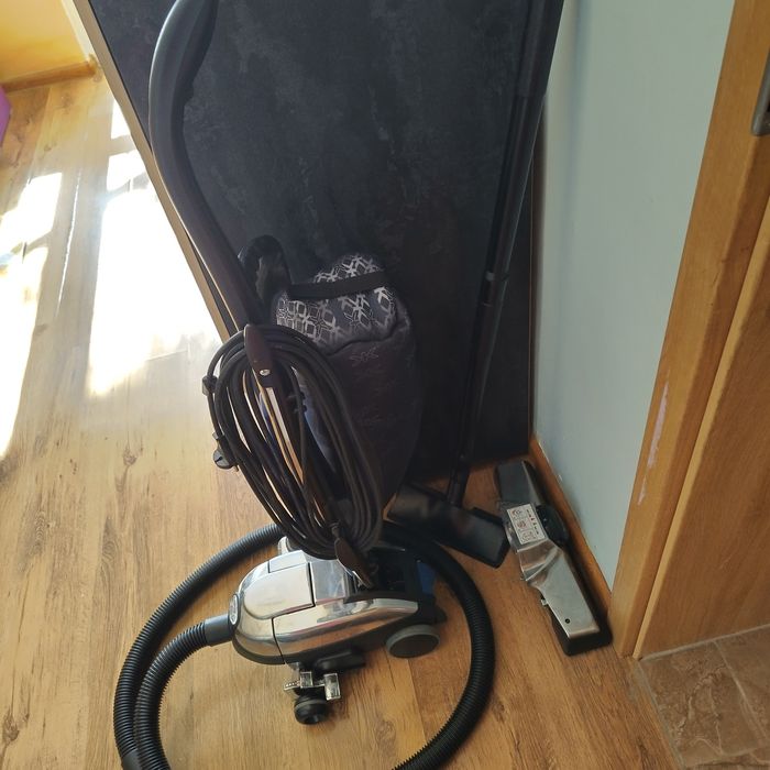 В гаранция! Продавам почистваща система Kirby