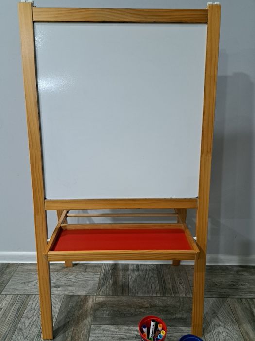 Дъска статив с две лица