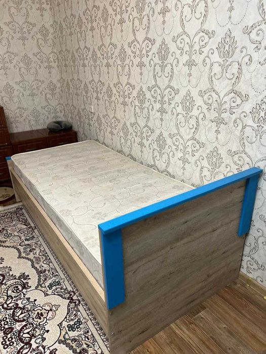 продам кровать б/у