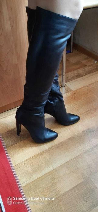 Продам сапоги, демисезонные, размер 35-36, кожа