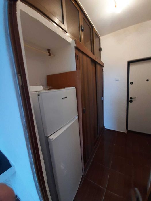 De vanzare Garsoniera zona FAR