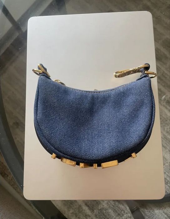 Fendi fendigraphy чанта