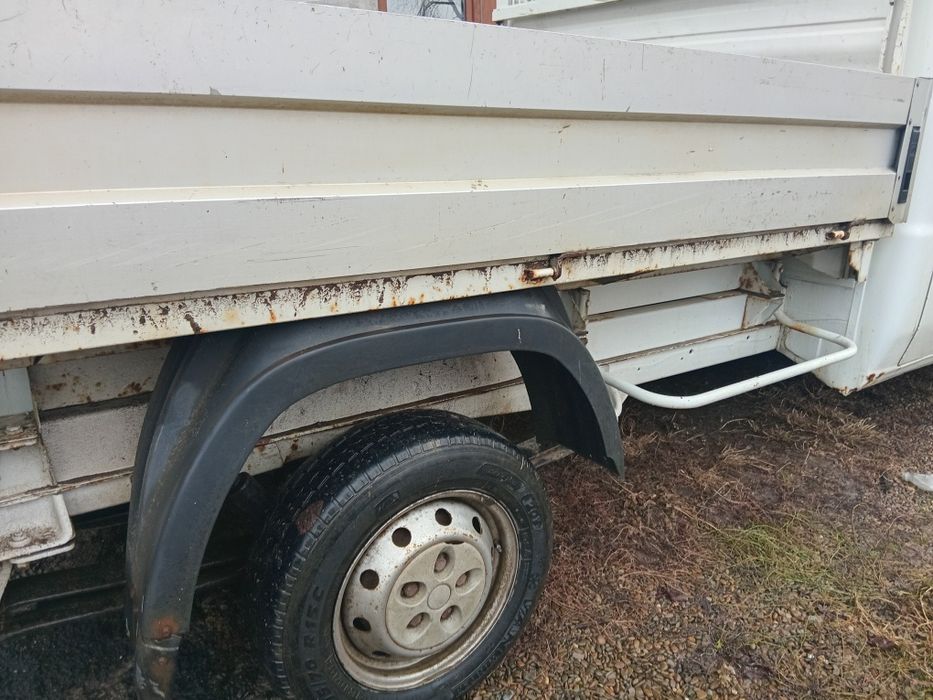 Se vinde autoutilitare