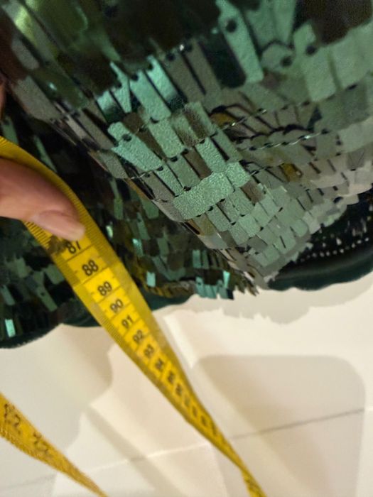 Рокля H&M от специална празнична колекция