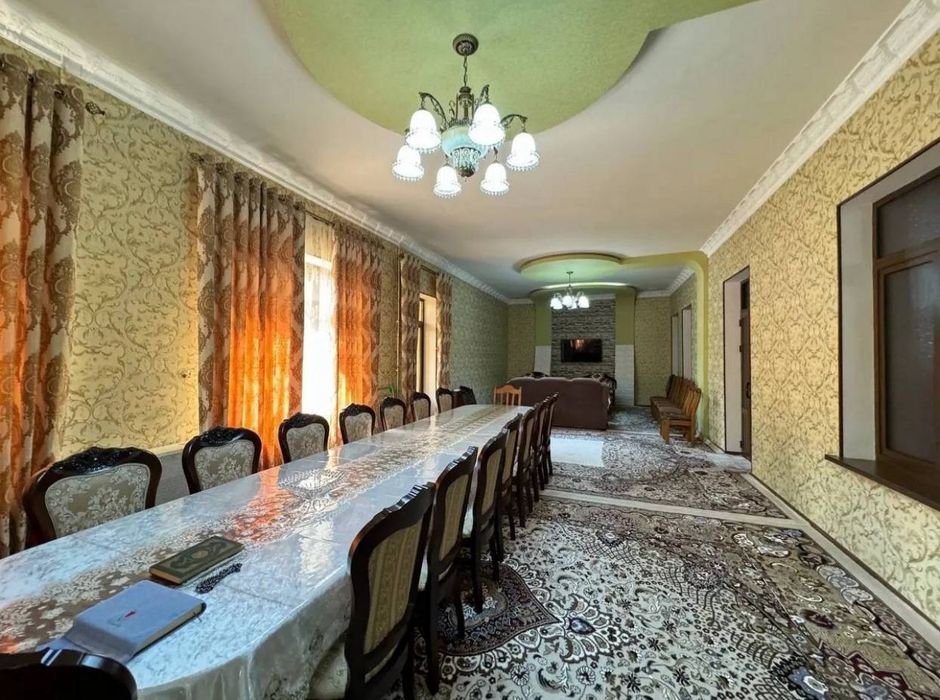 Арендага 7 хоналик Ховли Вокзалда жойлашган.Агентство