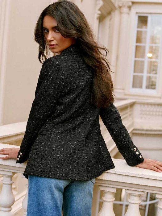 Дамски черен блейзър, нов